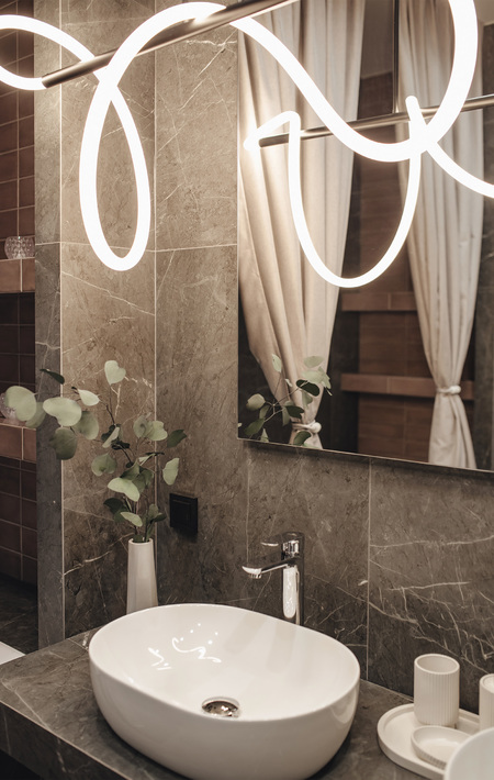 зеркальное панно, дизайн интерьеров, современный стиль, интерьер ванной